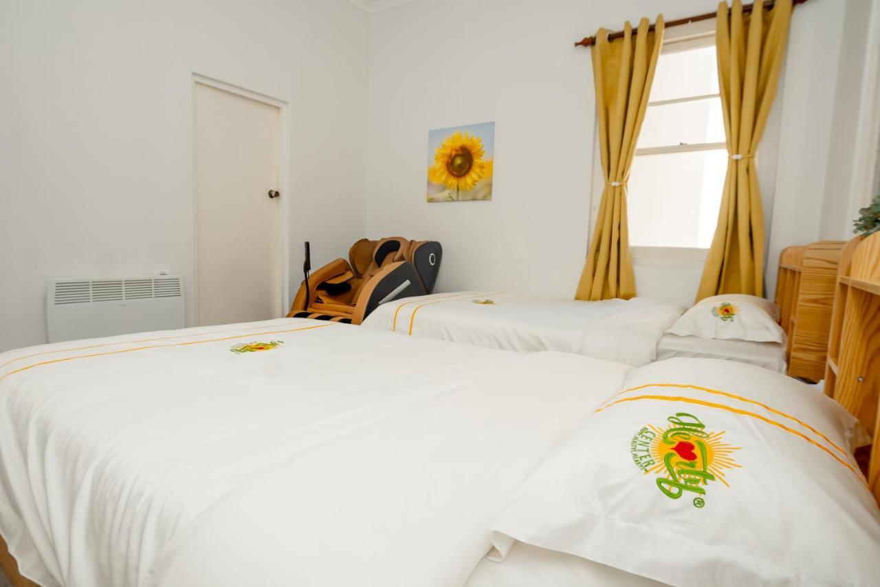 Hearty Center Motel カトゥーンバ エクステリア 写真
