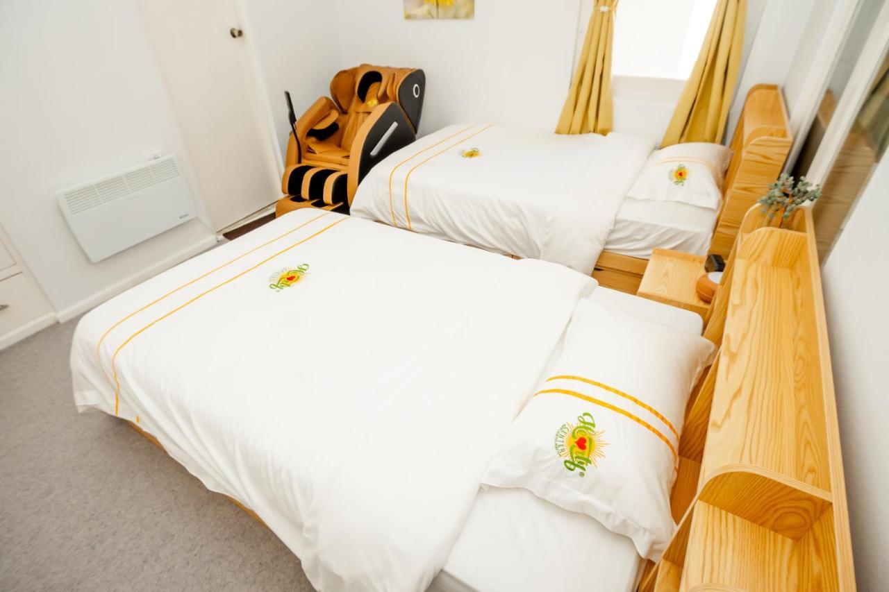 Hearty Center Motel カトゥーンバ エクステリア 写真