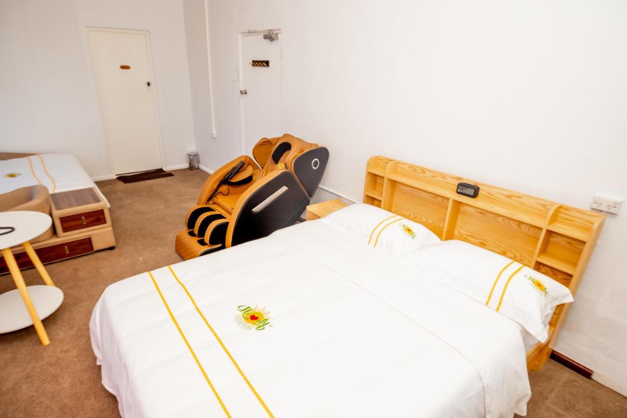 Hearty Center Motel カトゥーンバ エクステリア 写真