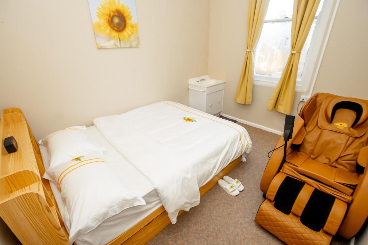 Hearty Center Motel カトゥーンバ エクステリア 写真