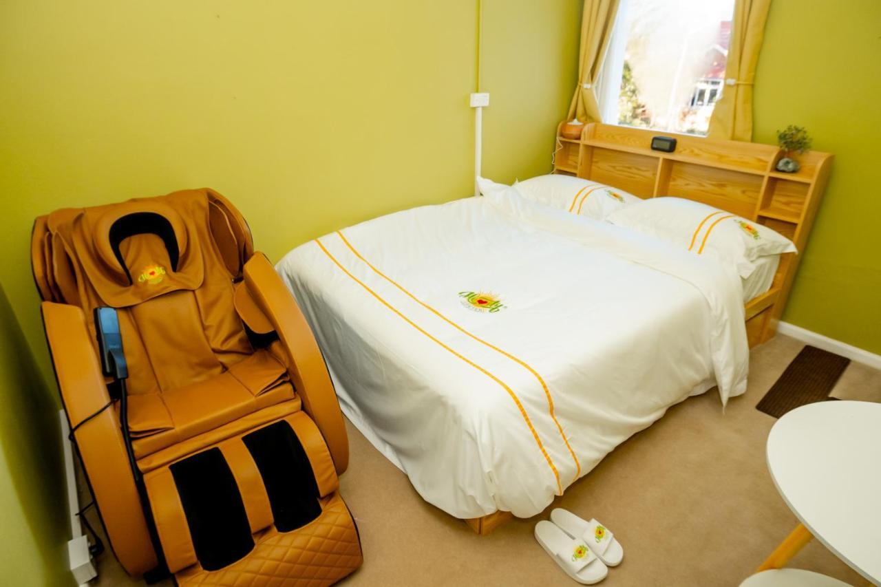 Hearty Center Motel カトゥーンバ エクステリア 写真
